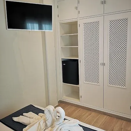 Costa De La Luz 게스트하우스